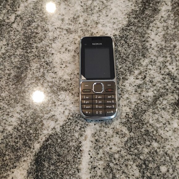 NOKIA C2 Phone - camera, music & video player - Picture 3 of 3